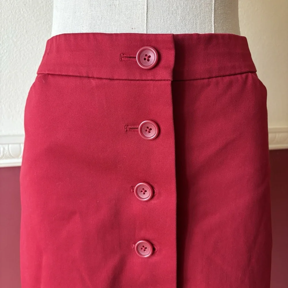 EXPRESS Design Studio Editor Mini Skirt Women's 2 Red Button Front‎ Pockets